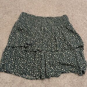American Eagle floral skirt